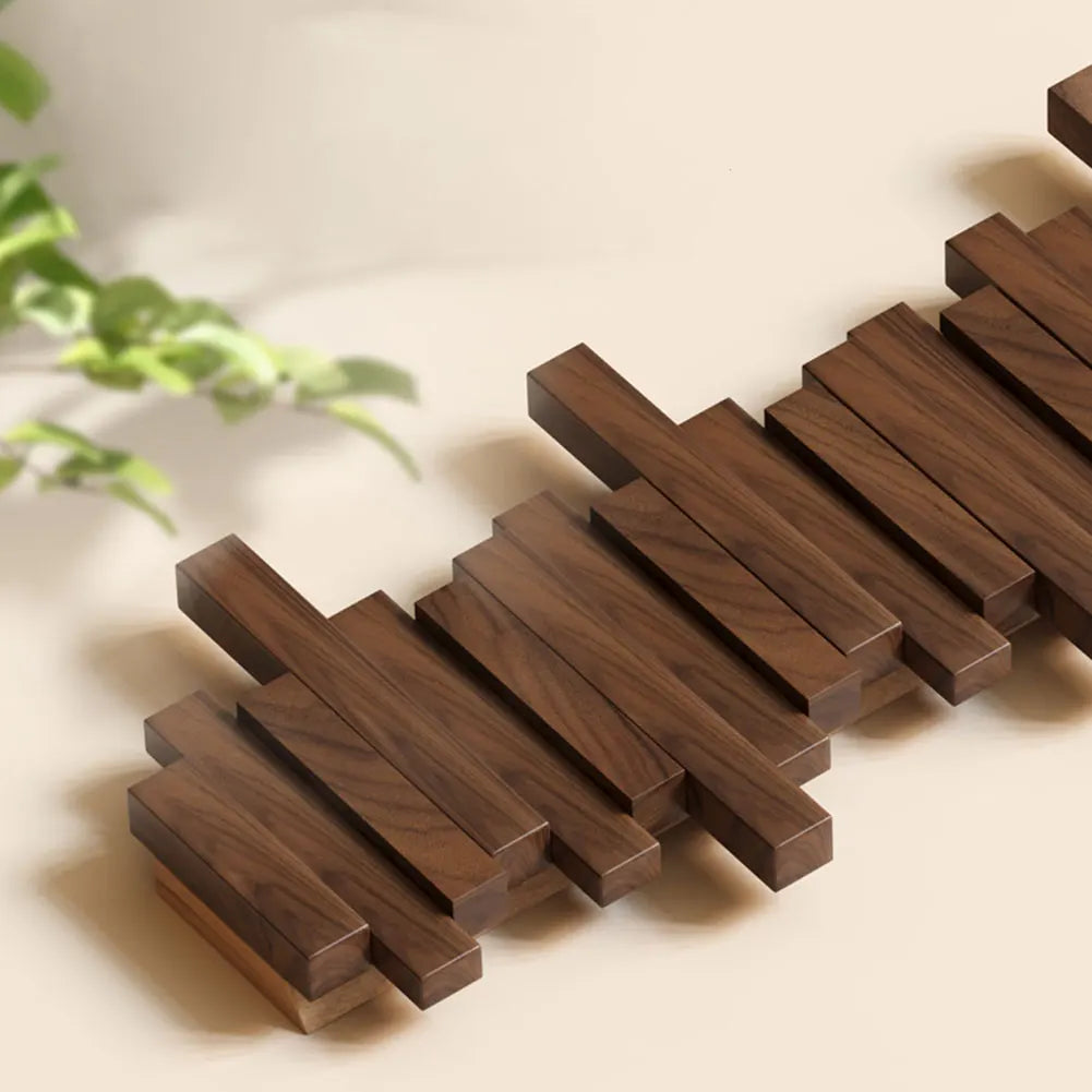 FoldKrok™ | Fällbar Veggkrok i Tre