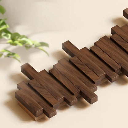 FoldKrok™ | Fällbar Veggkrok i Tre