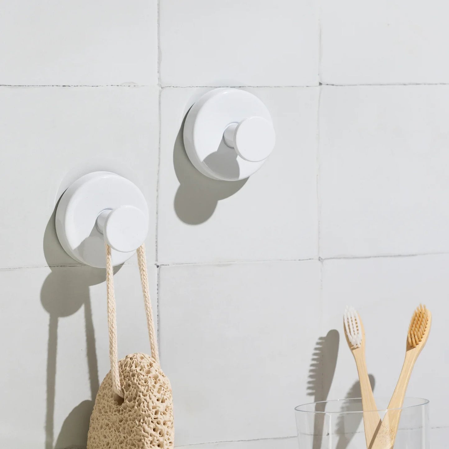 Feste™ | Enkel montering uten boring